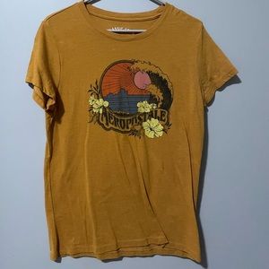 aeropostale , size extra large , harvest yellow tee